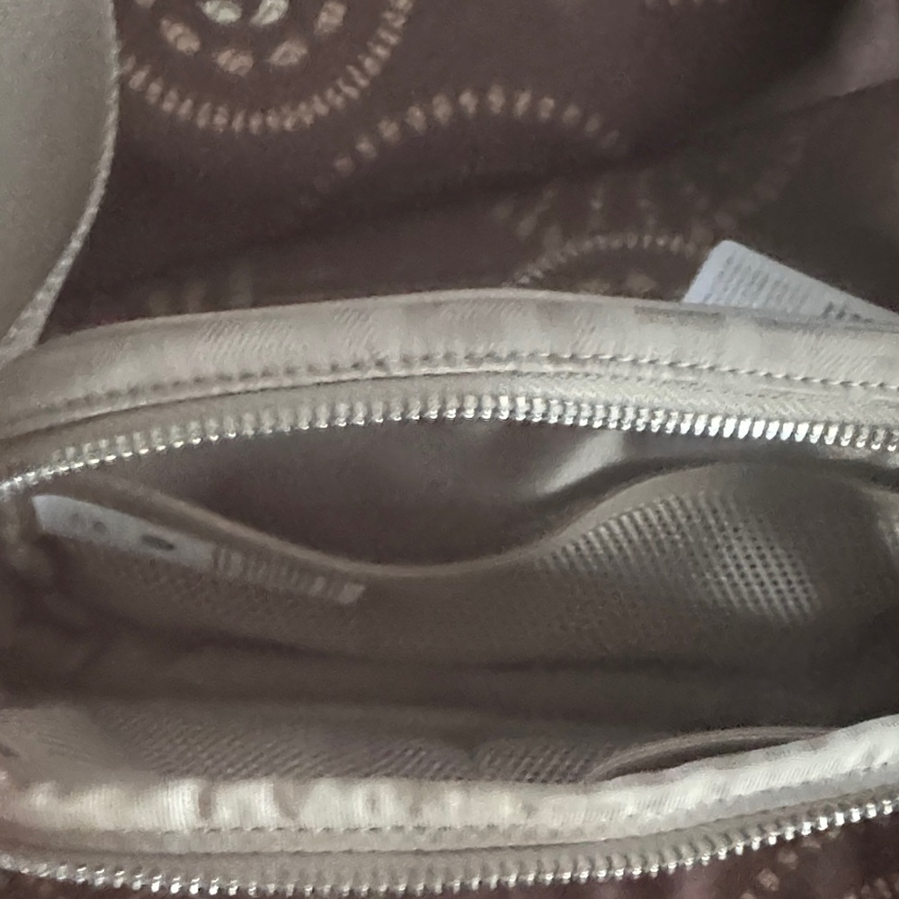 👜 Lululemon Everywhere Belt Bag – L Monogram Jacquard NWT - Picture 5 of 9